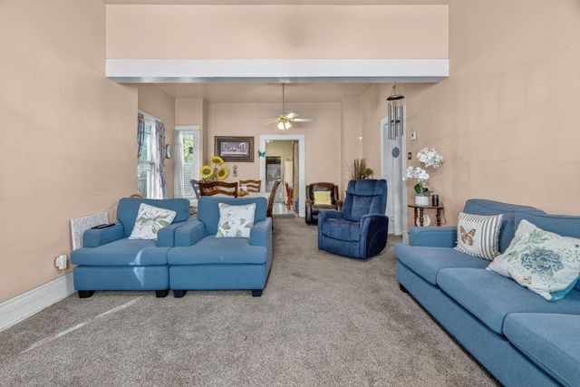 403 E 8th Street, Houston, TX 77007