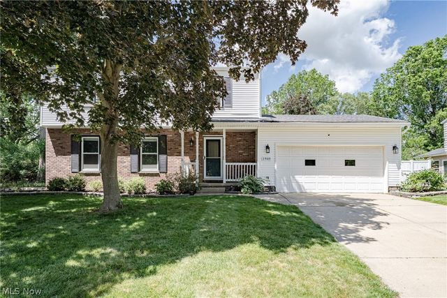 1969 Willowdale Drive, Stow, OH 44224