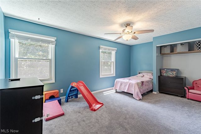 1969 Willowdale Drive, Stow, OH 44224