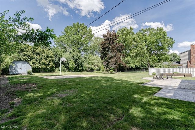 1969 Willowdale Drive, Stow, OH 44224