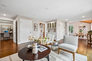 32 Farragut Ave 3, Somerville, MA 02144