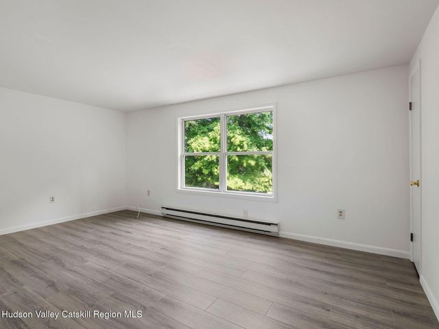 974 Old Post Road, New Paltz, NY 12561