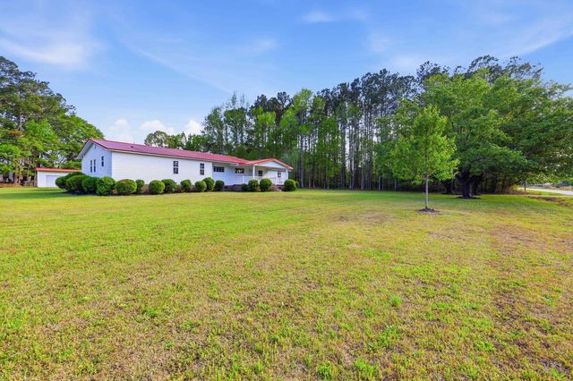 1835 Highway 45, Loris, SC 29569