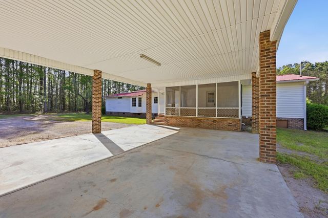 1835 Highway 45, Loris, SC 29569