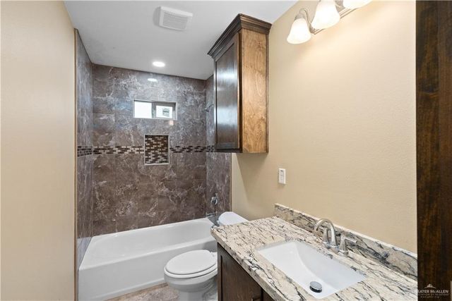 3602 Mina De Oro Street, Edinburg, TX 78542