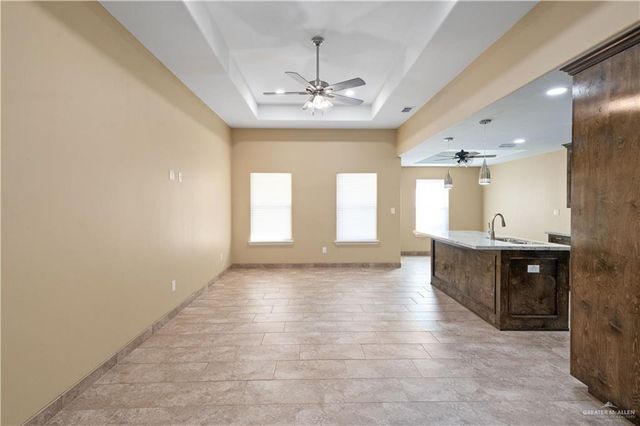 3602 Mina De Oro Street, Edinburg, TX 78542