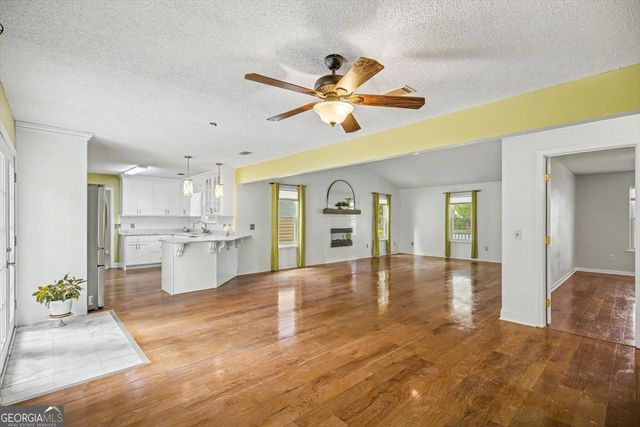 762 Robin Hood Drive, Hinesville, GA 31313