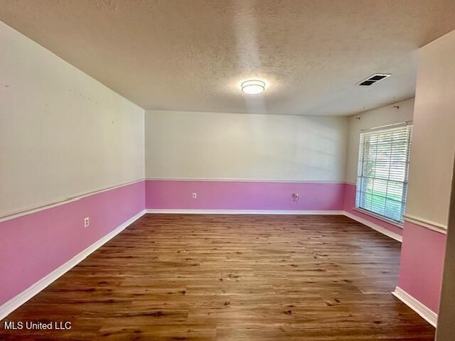121 Vance Place, Long Beach, MS 39560