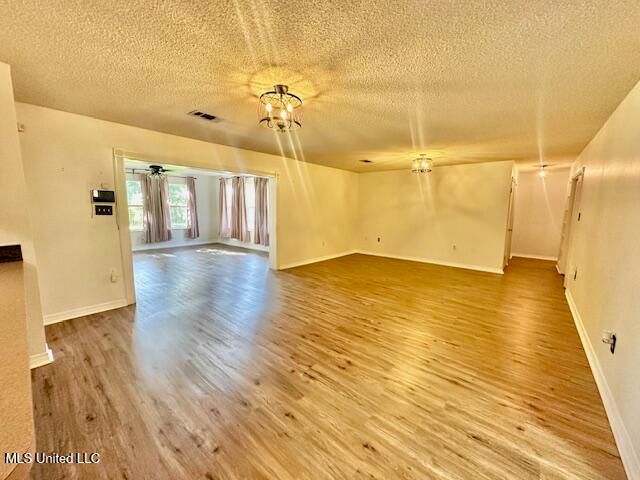 121 Vance Place, Long Beach, MS 39560