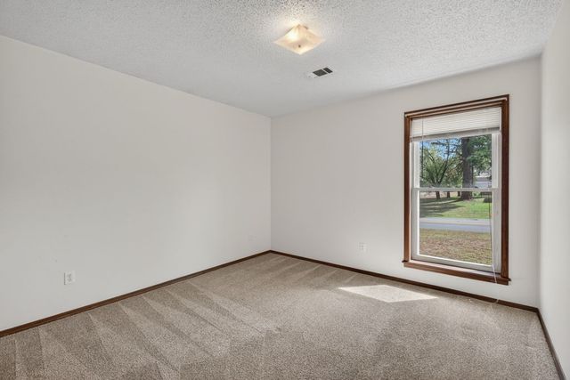 1509 N 11th Street, Van Buren, AR 72956