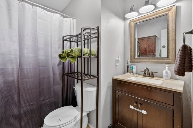 4704 Thomason Dr, Midland, TX 79703