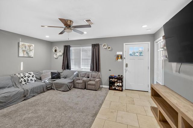 4704 Thomason Dr, Midland, TX 79703