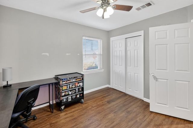 4704 Thomason Dr, Midland, TX 79703