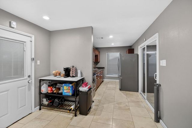 4704 Thomason Dr, Midland, TX 79703