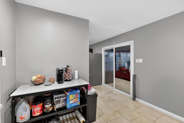 4704 Thomason Dr, Midland, TX 79703