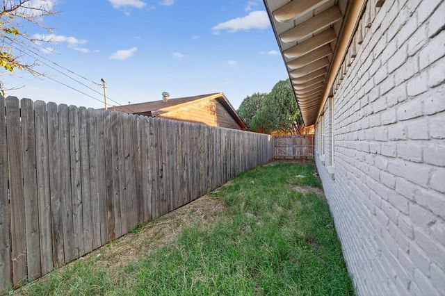 4704 Thomason Dr, Midland, TX 79703