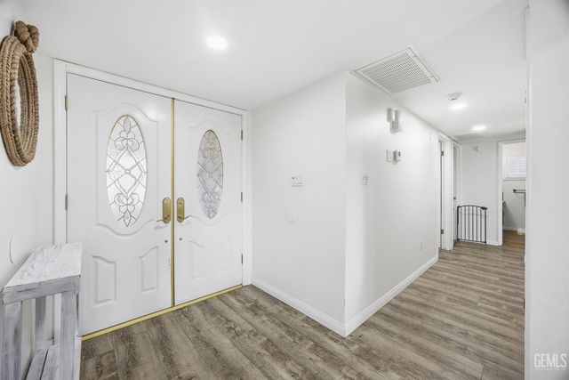 7605 Penny Marie Avenue, Bakersfield, CA 93308