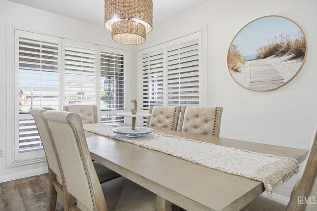 7605 Penny Marie Avenue, Bakersfield, CA 93308