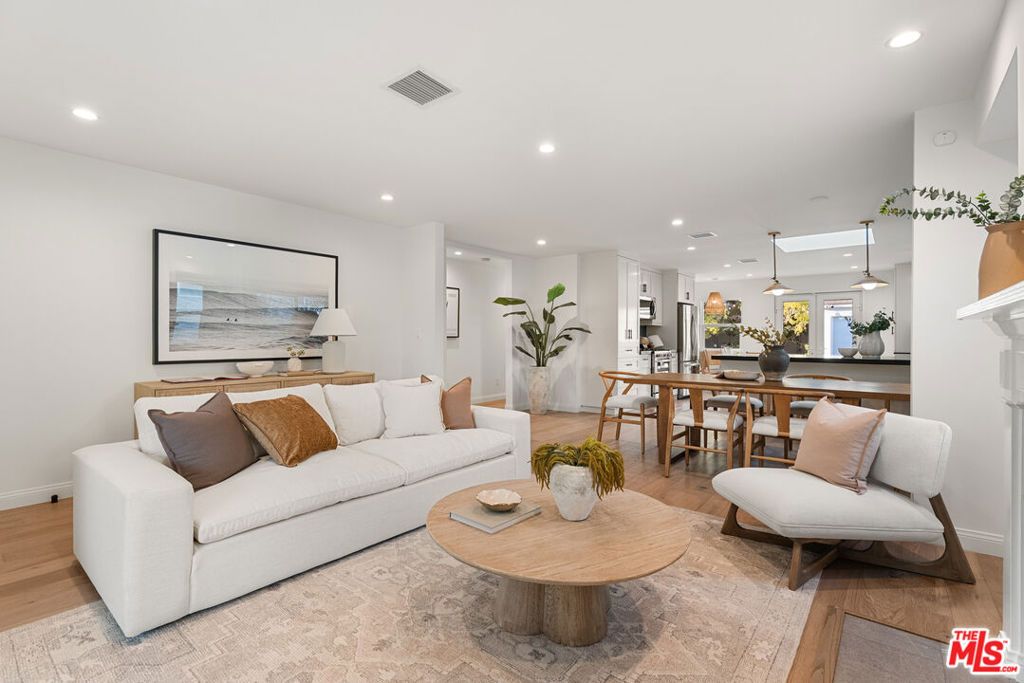 7393 W 83rd Street, Los Angeles, CA 90045 — photo 4