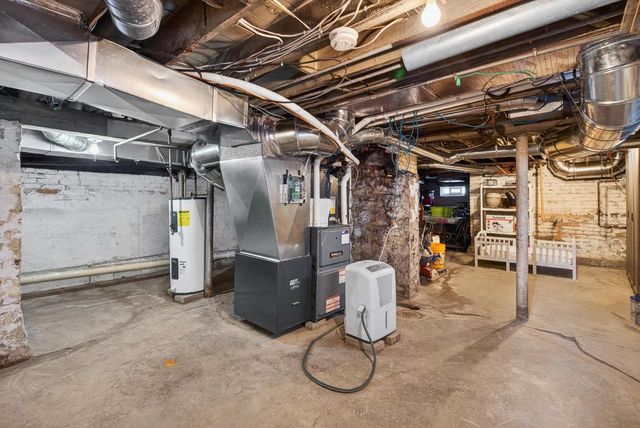 625 S QUINCY STREET, Green Bay, WI 54301