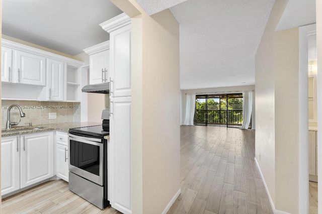 4381 Trevi Court 305, Lake Worth, FL 33467