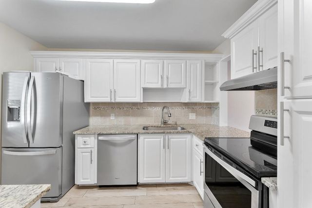 4381 Trevi Court 305, Lake Worth, FL 33467