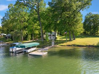 66666 95th Avenue, Keeler Twp, MI 49047