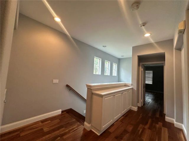 99 Lamplighter, Irvine, CA 92620