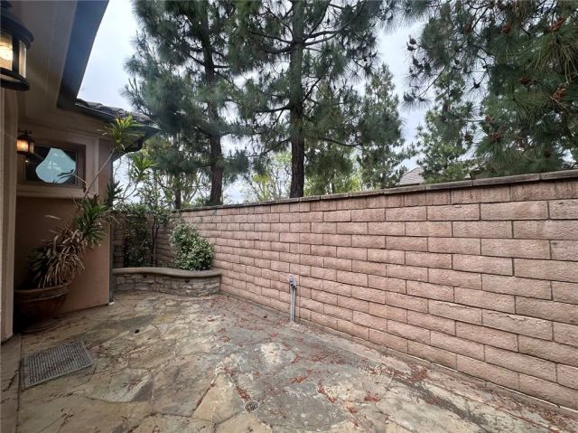 99 Lamplighter, Irvine, CA 92620