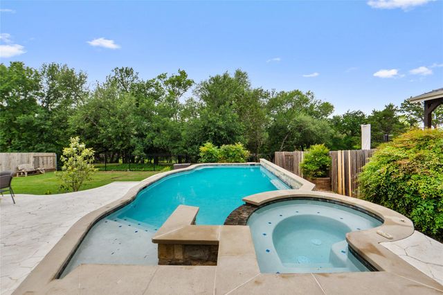 8509 Sea Ash CIR, Round Rock, TX 78681