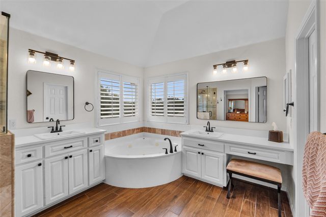 8509 Sea Ash CIR, Round Rock, TX 78681