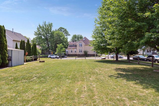 725 Watson Avenue, Saint Paul, MN 55102