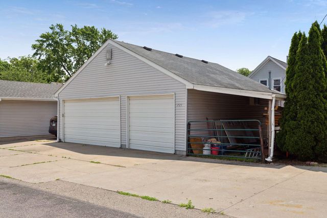 725 Watson Avenue, Saint Paul, MN 55102