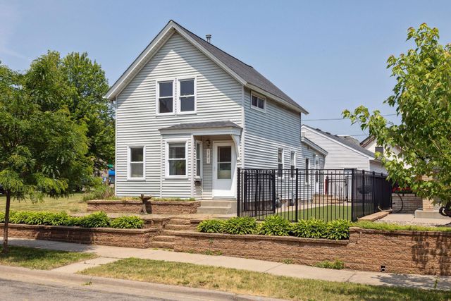 725 Watson Avenue, Saint Paul, MN 55102