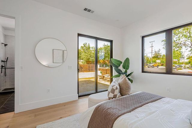 1879 Hull Avenue, Redwood City, CA 94061