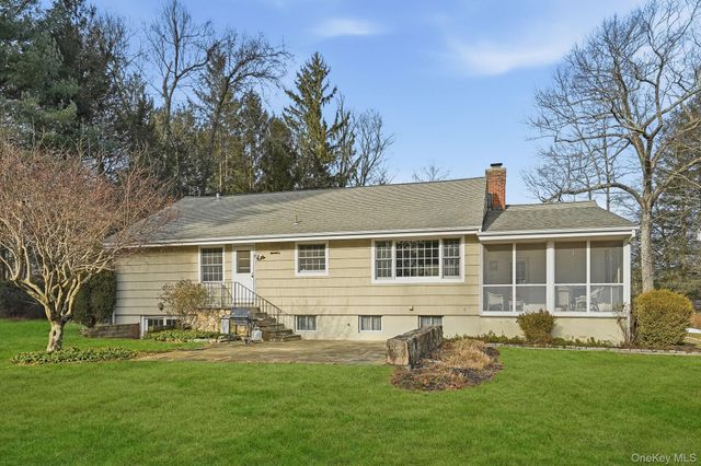 34 Sunrise Avenue, Katonah, NY 10536