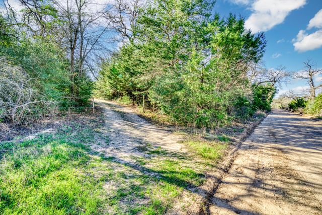 6615 County Road 308, Caldwell, TX 77836