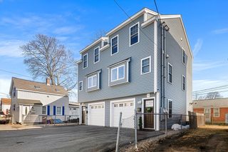 18 1/2 Dalton Ct 18 1/2, Peabody, MA 01960