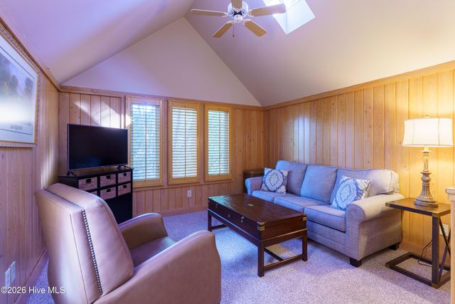 185 Old Dewberry Lane, Southern Pines, NC 28387