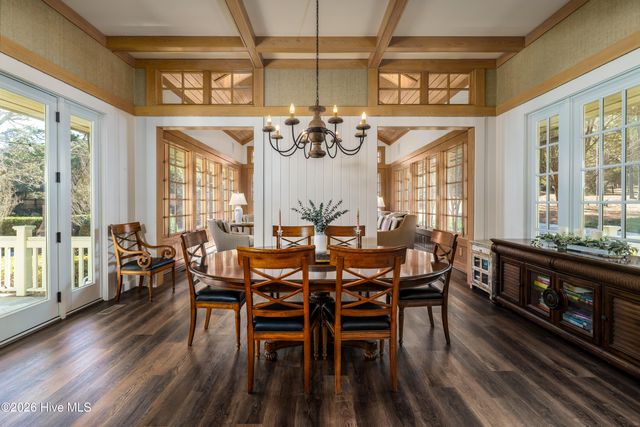 185 Old Dewberry Lane, Southern Pines, NC 28387