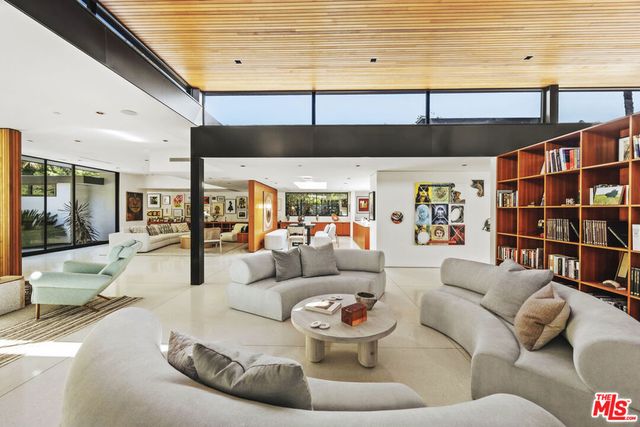 570 Evelyn Place, Beverly Hills, CA 90210