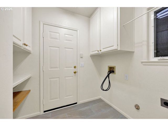 1774 RIVER POINTE Loop, Eugene, OR 97408