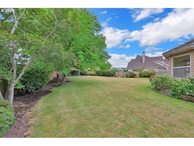 1774 RIVER POINTE Loop, Eugene, OR 97408
