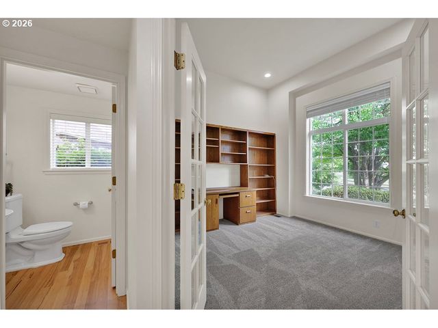 1774 RIVER POINTE Loop, Eugene, OR 97408
