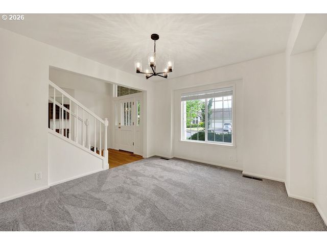1774 RIVER POINTE Loop, Eugene, OR 97408