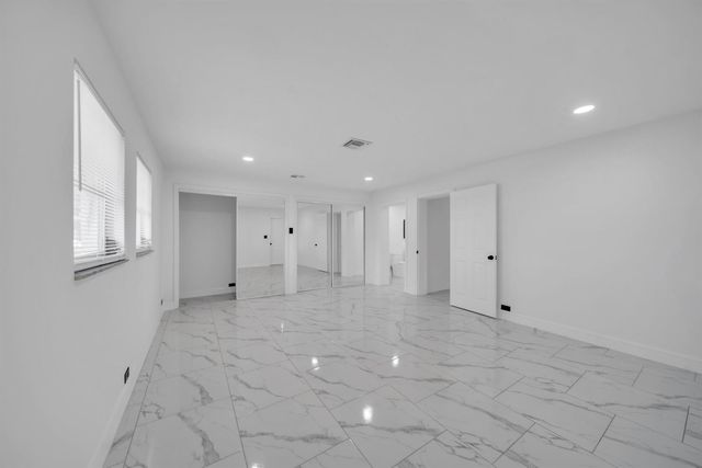 139 E Lake Drive, Lehigh Acres, FL 33936