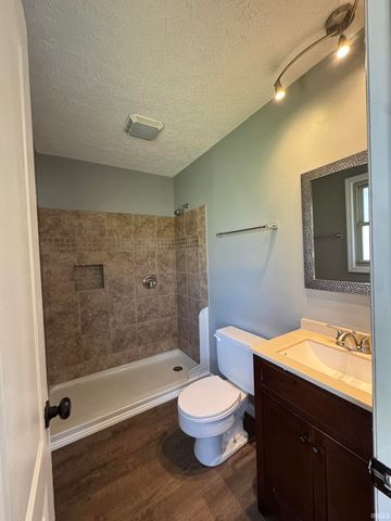 7422 Edgedale Drive, Newburgh, IN 47630