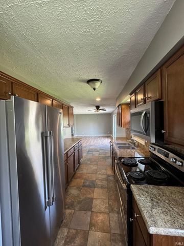 7422 Edgedale Drive, Newburgh, IN 47630