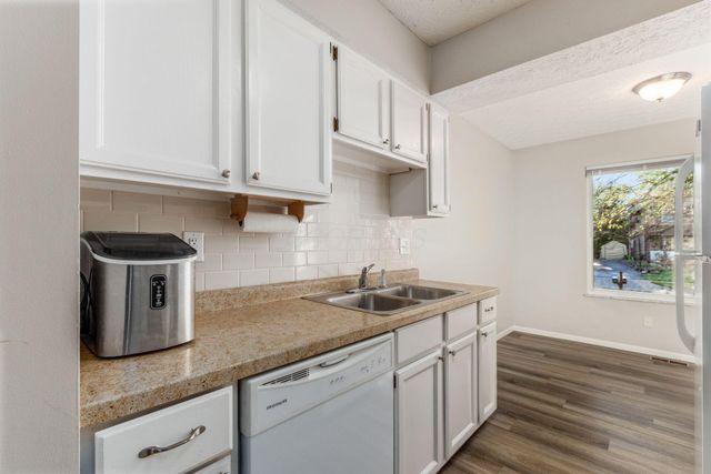 7609 Seasons Drive, Columbus, OH 43235