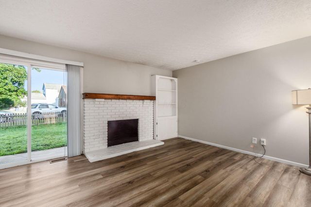 7609 Seasons Drive, Columbus, OH 43235